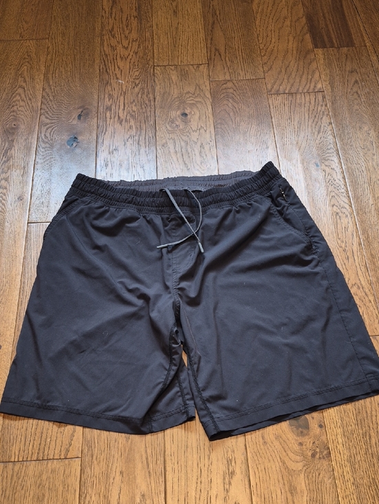 RHONE Other - Rhone Shorts Black‎ size Large